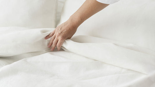 Why Won’t My Sheets Stay on My Adjustable Bed?