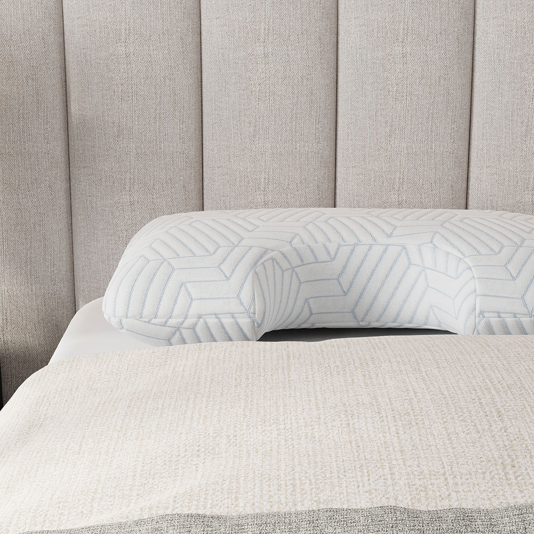 Bella Frost Curve Pillow